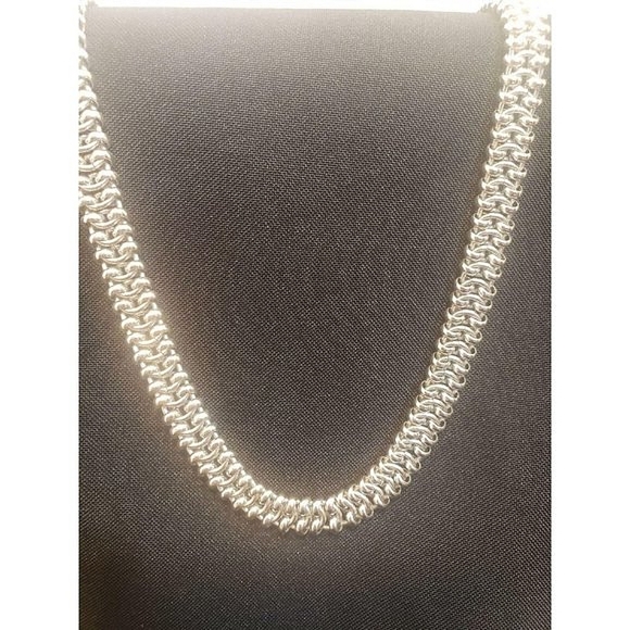 Monet Women's Sliver Signed 22'' Chain 5/16'' Wide Necklace - Picture 1 of 7